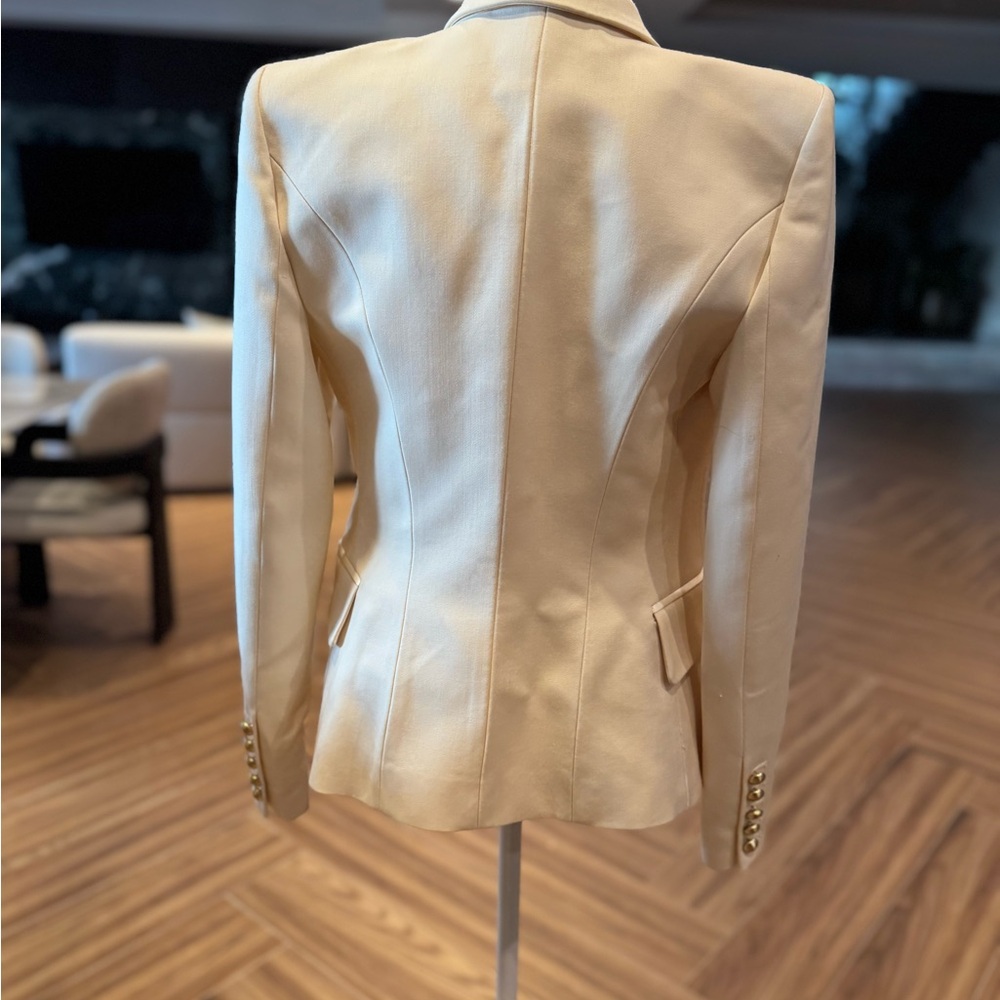 Chic Cream Blazer with Gold Accents - Picture 4 of 7